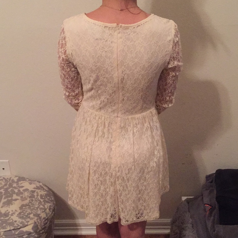Forever 21 lace dress